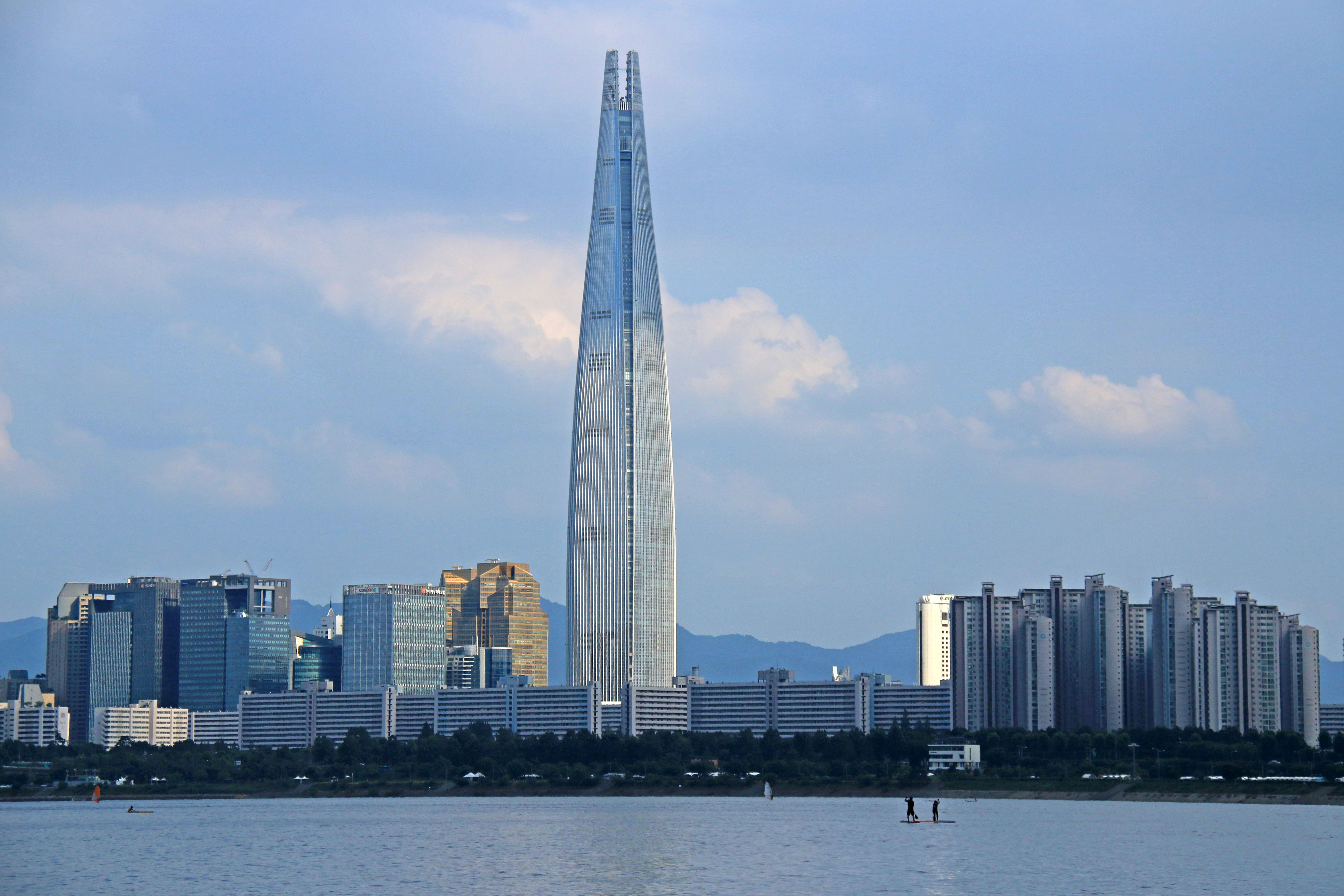 스마일라식 추천 대상 파악을 위한 안과 정밀검사 및 안구 진단 과정