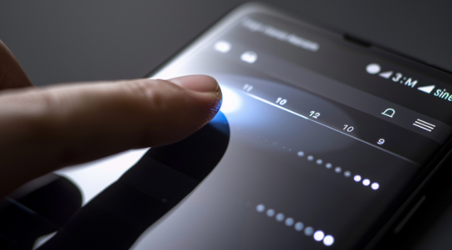 낮과 밤 환경에 따른 눈 건강 최적 스마트폰 화면 밝기 및 대비 설정 가이드